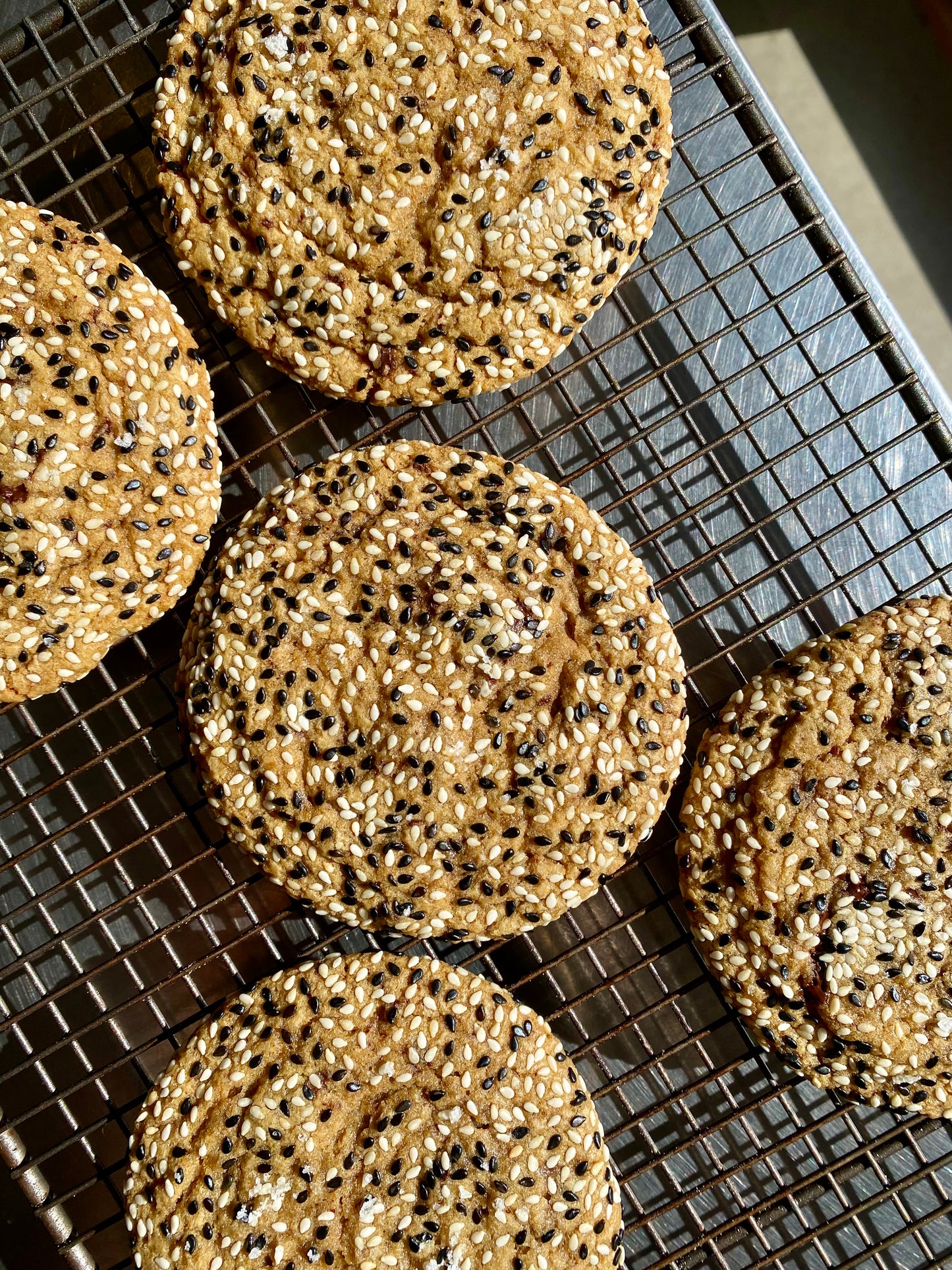 Dark Chocolate & Sesame Cookies (pack of 2)